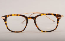Load image into Gallery viewer, 2017 Hot Selling thom TB704 square frame reading glasses Fashion Vintage optical frame eyewear frames Brand eyeglasses metal leg